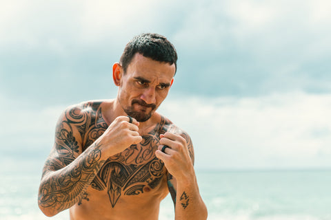 Max Holloway Training in Hawaii